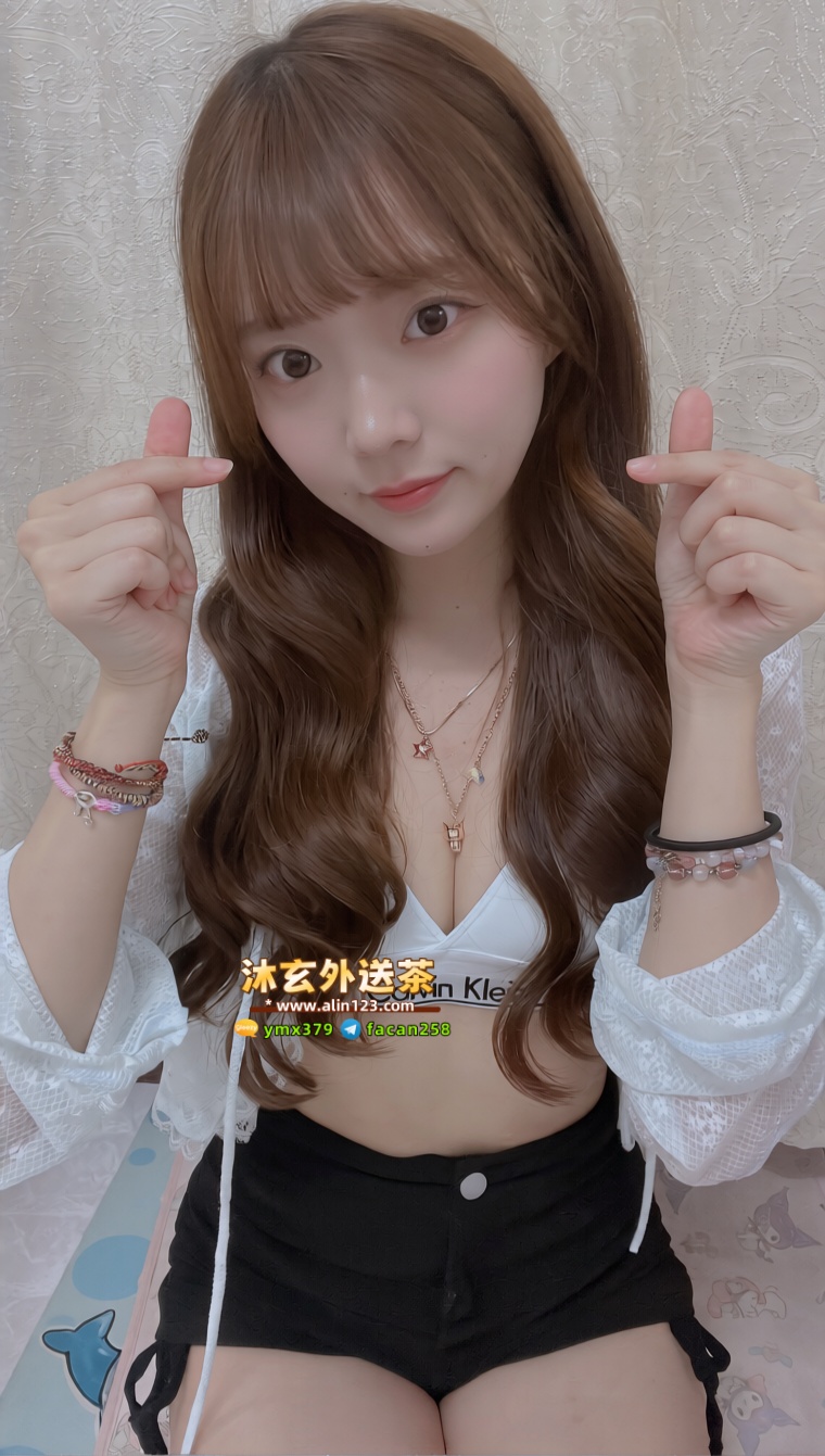 妮妮...jpg