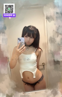 【高雄】小愛 155.45.B.20歲  嬌小可愛cos女孩  身著各式各樣的服裝 總能完美詮釋