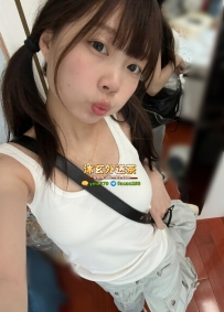 【雙北】小沐 155.39.B.18歲 千萬別被她的外表騙了哦 看似無害清秀的小隻女卻是性愛小